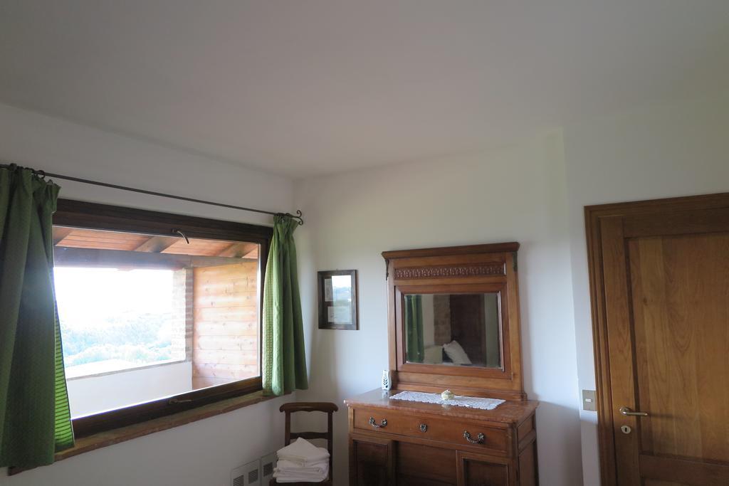 Agriturismo Rupestr Canelli Oda fotoğraf
