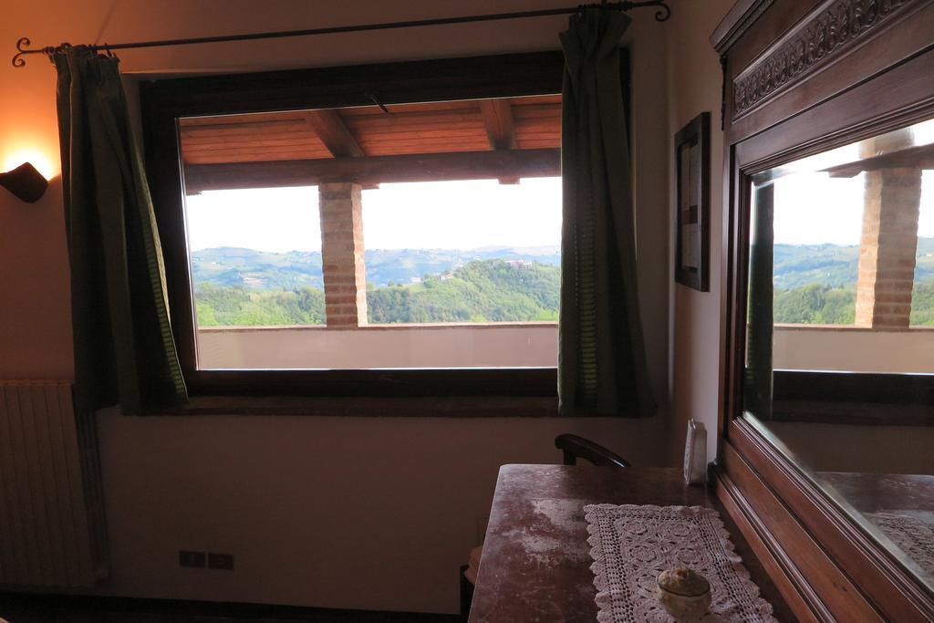 Agriturismo Rupestr Canelli Oda fotoğraf